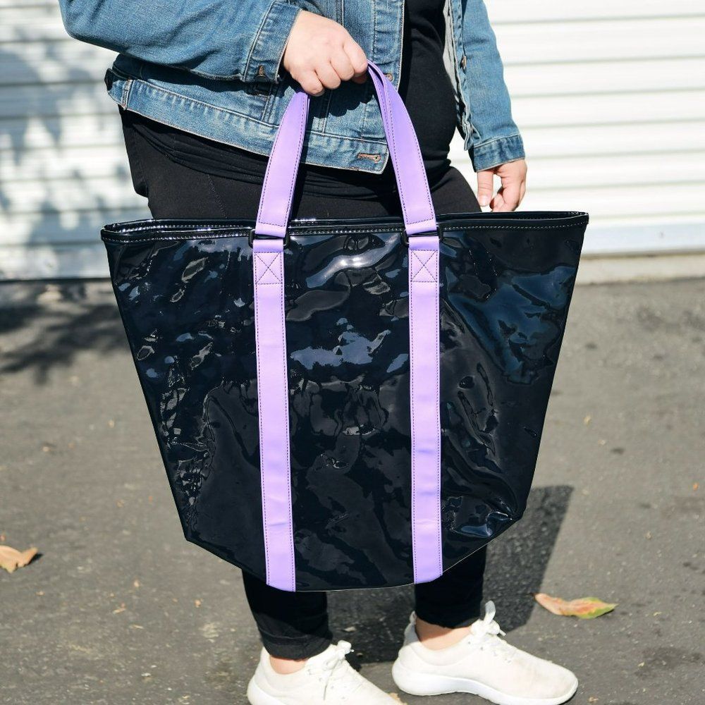 NWT Marc by Marc Jacobs Patent Reversible Beach Tote Black Purple